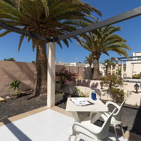 Homeforguest 15 Con Terraza Y Piscina En Appartamento *
