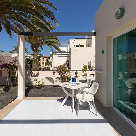 Homeforguest 15 Con Terraza Y Piscina En Apartment Corralejo