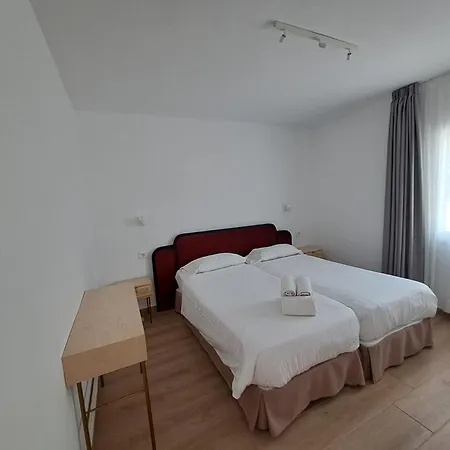 Apartment Homeforguest 15 Con Terraza Y Piscina En Corralejo